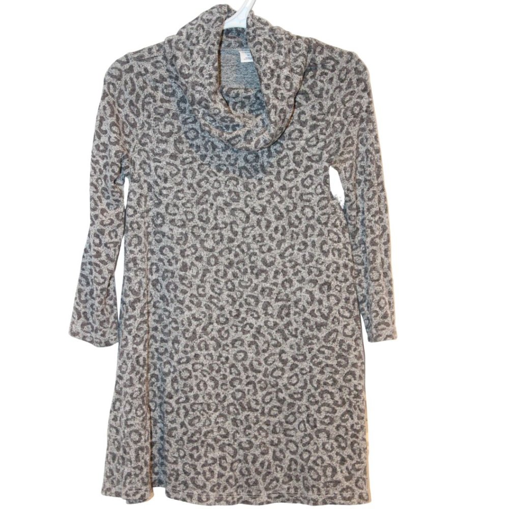 3/$25 🏷 Old Navy Grey Leopard Sweater Dress Size 3T